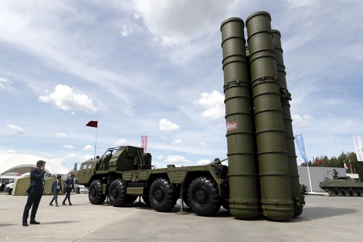 «Θρίλερ» στις ΗΠΑ με τους S-400: Ανοικτό το ενδεχόμενο επιβολής κυρώσεων στην Τουρκία – Με το «παράδειγμα» της Κίνας απαντά το Στέιτ Ντιπάρτμεντ
